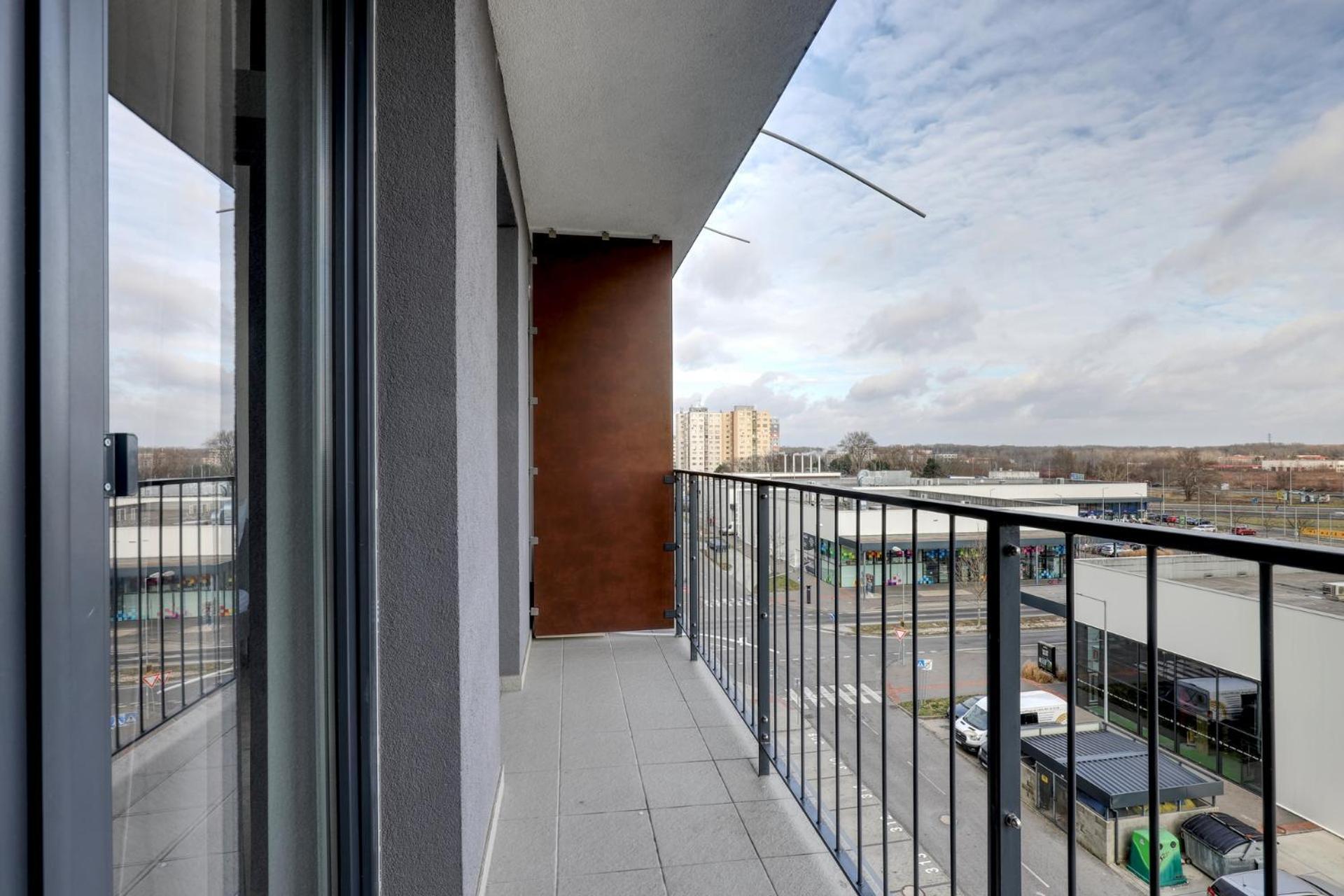 Star Cozy Apartment In A Modern Neighborhood Bratislava Ngoại thất bức ảnh